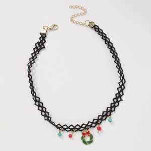 Christmas Wreth Black Lace Choker